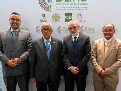 وزير الشؤون الاقتصادية يبحث مع نائب رئيس مجموعة البنك الإسلامي للتنمية تعزيز محفظة المشاريع
