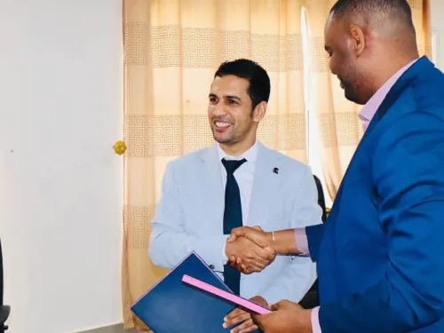 توقيع اتفاقية شراكة بين الشركة الموريتانية لصناعة السفن وشركة SOGENAV لتعزيز التعاون في الصناعات البحرية والنقل النهري