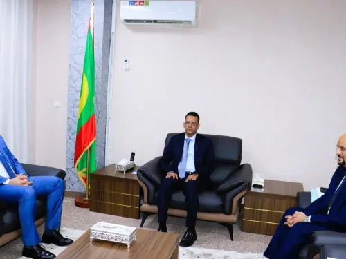 وزير الشؤون الإسلامية يستقبل السفير الجزائري ببلادنا