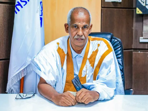 الأمانة الدائمة المكلفة بالصحة تعقد اجتماعها وتستعد لتخليد الذكرى السابعة لتنصيب فخامة رئيس الجمهورية