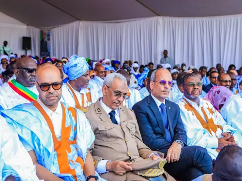 وزير التكوين المهني والصناعة التقليدية والحرف يشرف بكيهيدي على “يوم الصناعة التقليدية والثقافة