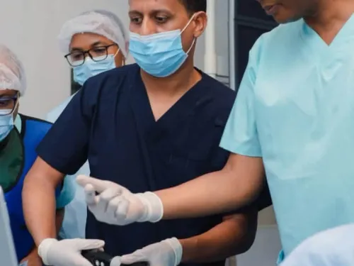 فريق من المركز الوطني لأمراض القلب يحقق إنجازاً طبياً غير مسبوق في مدغشقر