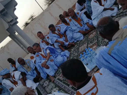 لعيون.. اجتماع موسع لحلف العهد بمنزل مسغارو ولد اغويزي تحضيرًا لزيارة ممثل حزب الإنصاف