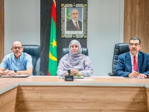 وزيرة الصحة تبحث سبل توفير التخصصات الطبية الأساسية على مستوى المراكز الصحية بالعاصمة،